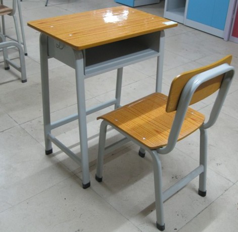 广西课桌椅厂家|品牌广西学生课桌椅